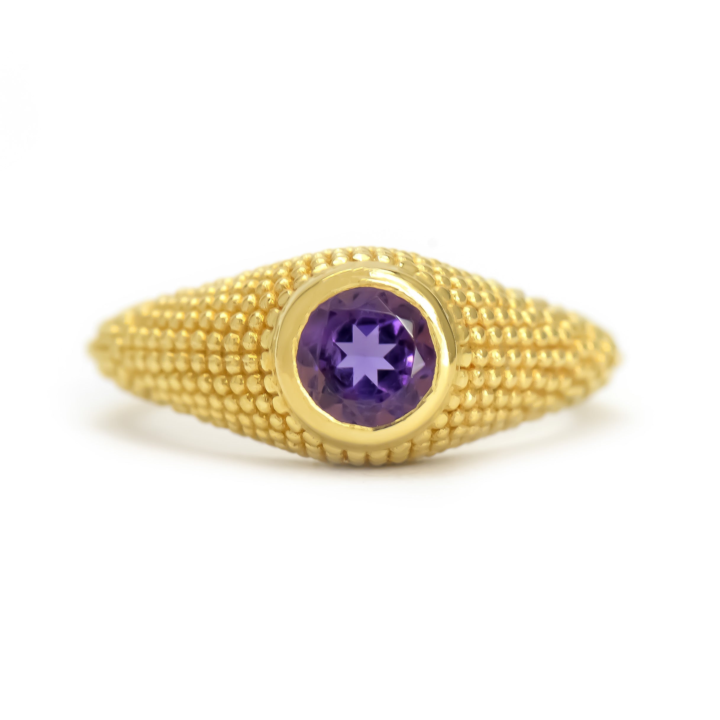Nubia-Ring aus Gelbgold mit rundem Amethyst, Größe 7,25 (US)
